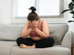 Estrés y aumento de peso: ¿Por qué tu cuerpo retiene la grasa cuando estás cansado y ansioso?